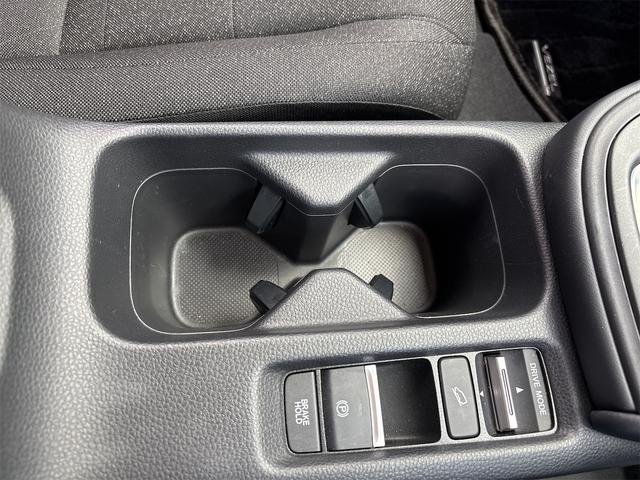 ヴェゼル e:HEV X 純正8インチナビTVBカメラ Blutooth DVD 前後ドラレコ ホンダセンシング レーダークルーズ レーンキープ LEDオートハイビーム ETC USB スマートキー 禁煙車 パーキングセンサー(47枚目)