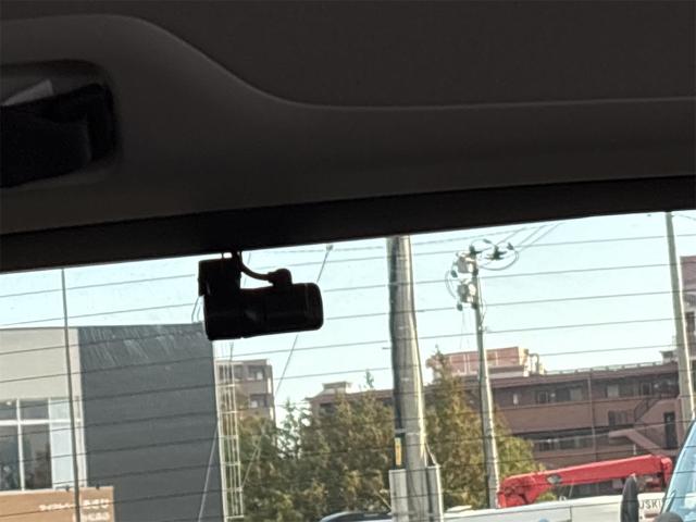 ヴェゼル e:HEV X 純正8インチナビTVBカメラ Blutooth DVD 前後ドラレコ ホンダセンシング レーダークルーズ レーンキープ LEDオートハイビーム ETC USB スマートキー 禁煙車 パーキングセンサー(52枚目)