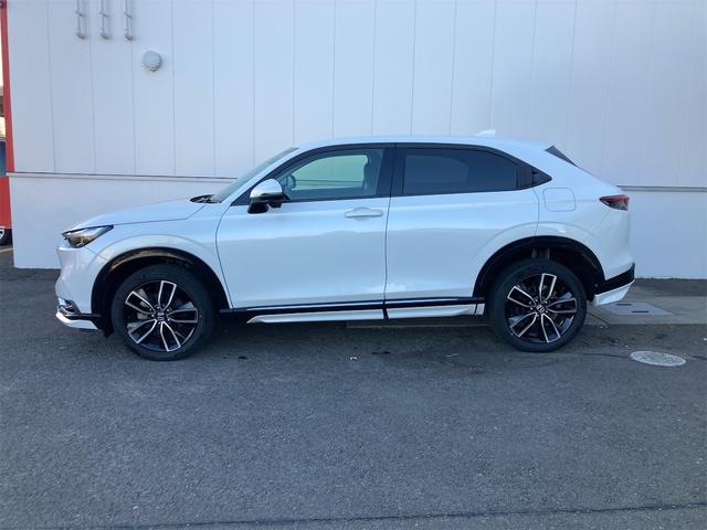 ヴェゼル ｅ：ＨＥＶ　Ｚ　４ＷＤ　ＯＰフロントグリル　ＯＰフロント・リア・サイドロアースカート　禁煙１オーナー　８インチ純正ナビＴＶＢカメラ　Ｂｌｕｔｏｏｔｈ　シートヒーター　ＢＳＩ　ホンダセンシング　レーダークルー　ＵＳＢ（15枚目）