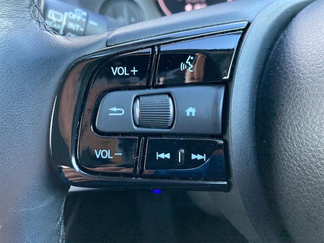 ヴェゼル ｅ：ＨＥＶ　Ｚ　４ＷＤ　ＯＰフロントグリル　ＯＰフロント・リア・サイドロアースカート　禁煙１オーナー　８インチ純正ナビＴＶＢカメラ　Ｂｌｕｔｏｏｔｈ　シートヒーター　ＢＳＩ　ホンダセンシング　レーダークルー　ＵＳＢ（31枚目）