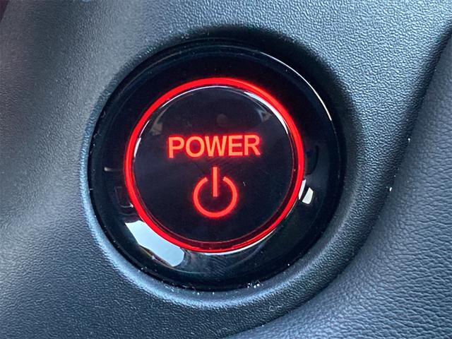 ヴェゼル ｅ：ＨＥＶ　Ｚ　４ＷＤ　ＯＰフロントグリル　ＯＰフロント・リア・サイドロアースカート　禁煙１オーナー　８インチ純正ナビＴＶＢカメラ　Ｂｌｕｔｏｏｔｈ　シートヒーター　ＢＳＩ　ホンダセンシング　レーダークルー　ＵＳＢ（37枚目）