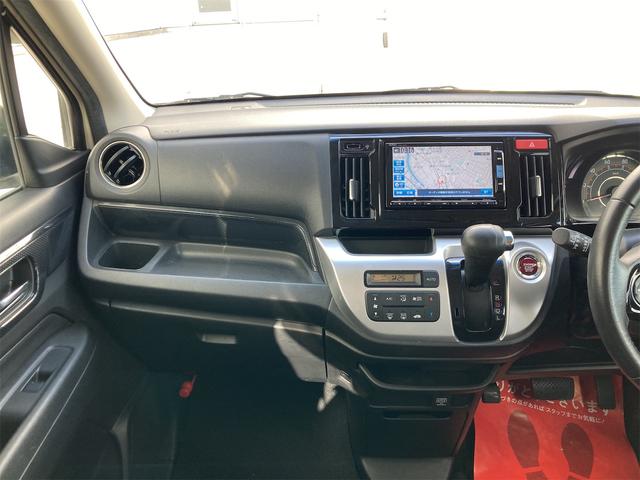 ����ȑ��_�b�V���{�[�h