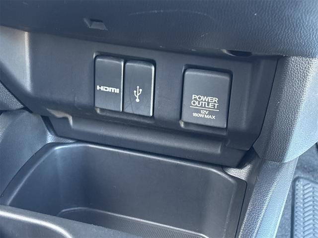フィットハイブリッド Ｌパッケージ　衝突軽減装置　ナビＴＶＢカメラ　Ｂｌｕｔｏｏｔｈ　ＬＥＤオートライト　　ドラレコ　ＬＥＤオートライト　スマートキー２個　ＥＴＣ　ＵＳＢ　ハーフレザーシート　クルーズコントロール　サイドエアバック（46枚目）