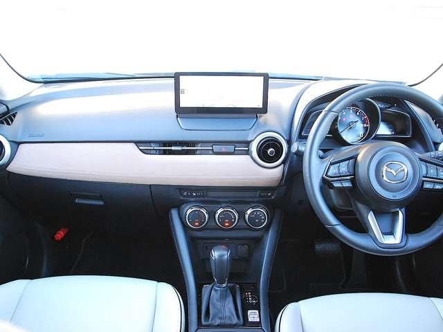 ＣＸ－３ １．５　１５Ｓ　アーバン　ドレッサー　４ＷＤ　・スーパーＵＶカットガラス（フロントドア）・（9枚目）