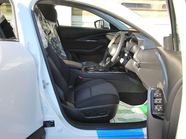 ＣＸ－３０ １．８　ＸＤ　ツーリング　ディーゼルターボ　４ＷＤ（15枚目）