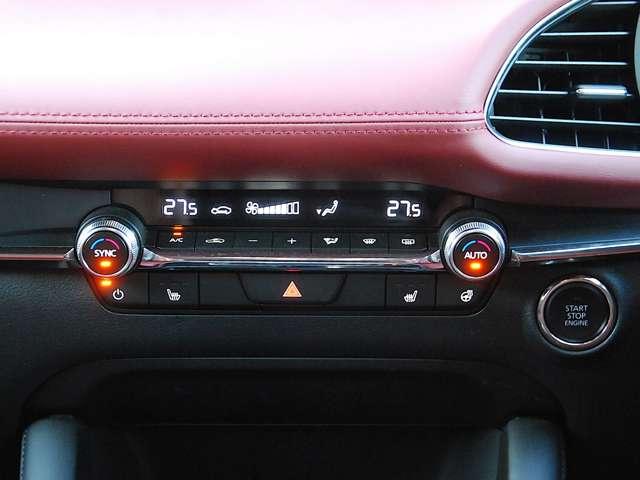 ＭＡＺＤＡ３ファストバック ２．０　２０Ｓ　ツーリング　４ＷＤ　・バーガンディレザーパッケージ・Ｂｏｓｅサウ（12枚目）