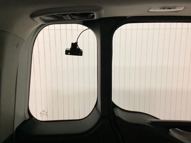 ステップワゴンスパーダ スパーダ・クールスピリットホンダセンシング いまコレ+新品・フロアカーペットマット付 光触媒抗菌消臭施工済 サイドエアバック スマートキ 左右電動スライドドア バックモニタ Wエアコン 地TV ナビ&TV 三列シート USB 助手席エアバッグ(22枚目)