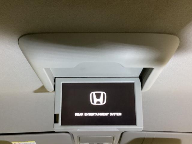 ステップワゴンスパーダ スパーダ 光触媒抗菌消臭施工済 衝突軽減B 横滑り防止 スマキー ナビ&TV Bモニター サイドエアバック キーレス ECON オートクルーズ USB接続 LEDライト 盗難防止 Wエアバッグ DVD PS(9枚目)