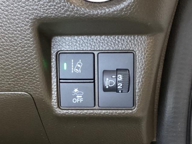 N-BOX L ワンオーナー 前後ドライブレコーダー 新品フロアマット シートヒーター 片側電動スライドドア 障害物センサー 純正ナビ バックカメラ Bluetooth LEDヘッドライト ETC ホンダセンシング(16枚目)