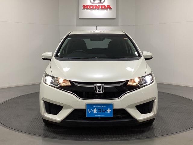 フィット 13G・Lパッケージ ワンオーナー いまコレ+新品マット付 CTBA(低速域衝突軽減ブレーキ/誤発進抑制機能)フロントカメラ サイドエアバッグ 純正ナビ Bluetooth バックカメラ LEDヘッドライト ETC(7枚目)