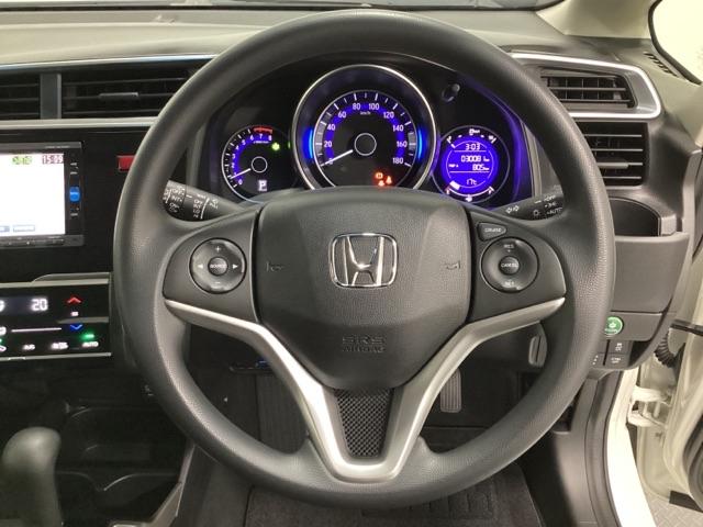 フィット 13G・Lパッケージ ワンオーナー いまコレ+新品マット付 CTBA(低速域衝突軽減ブレーキ/誤発進抑制機能)フロントカメラ サイドエアバッグ 純正ナビ Bluetooth バックカメラ LEDヘッドライト ETC(17枚目)