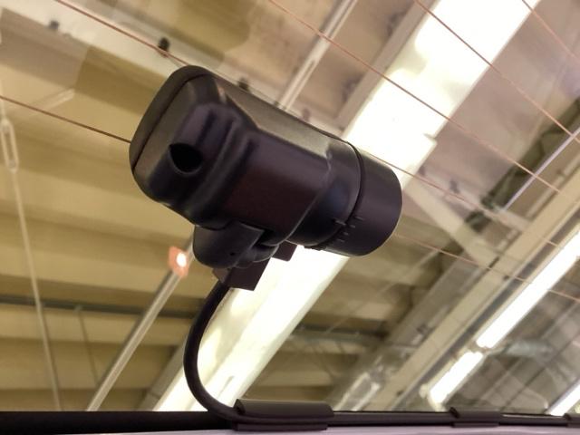 N-BOX ファッションスタイル 当社デモカー 中古スタッドレス ホンダセンシング 純正メモリーナビ、ドライブレコーダー前後 2、0ETC付 盗難防止装置 スマートキ USBポート LEDランプ バックモニター 1オーナー(21枚目)