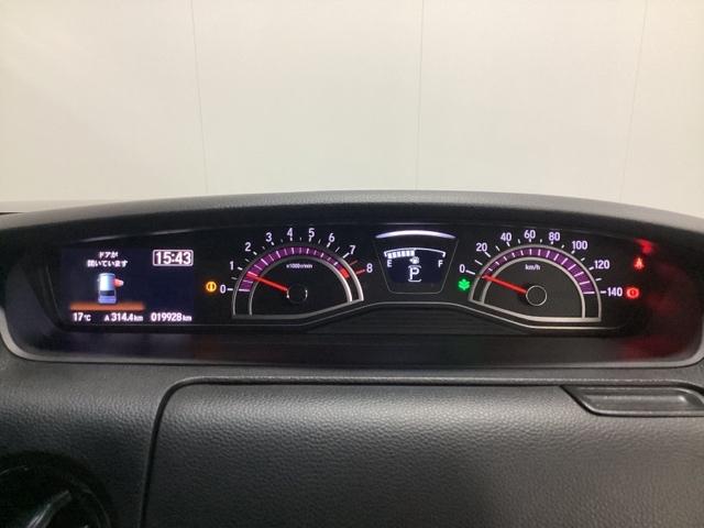 N-BOXカスタム G・Lホンダセンシング ワンオーナー いまコレ+新品マット付 ドラレコ(前) メモリーナビ フルセグ Bluetooth バックカメラ USBジャック 両側スライド左側電動ドア オートライト機能付LEDヘッドライト(15枚目)