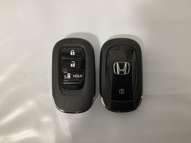 Ｎ－ＢＯＸ ベースグレード　当社デモカー　中古スタッドレス　ホンダセンシング　前後ドラレコ　２．０ＥＴＣ　純正メモリーナビ　Ｂｌｕｅｔｏｏｔｈ　フルセグ　ＵＳＢジャック　バックカメラ　オートライト機能付ＬＥＤヘッドライト　地デジ（18枚目）