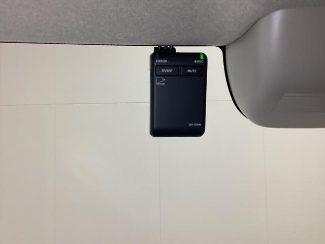 Ｎ－ＢＯＸ ベースグレード　当社デモカー　中古スタッドレス　ホンダセンシング　前後ドラレコ　２．０ＥＴＣ　純正メモリーナビ　Ｂｌｕｅｔｏｏｔｈ　フルセグ　ＵＳＢジャック　バックカメラ　オートライト機能付ＬＥＤヘッドライト　地デジ（22枚目）