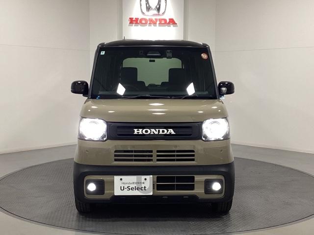 N-BOXジョイ ターボ 当社デモカー 中古スタッドレスタイヤ 前後ドライブレコーダー マルチビューカメラ シートヒーター 両側電動スライドドア サイドエアバッグ カーテンエアバッグ 障害物センサー 純正ナビ ETC2.0(4枚目)