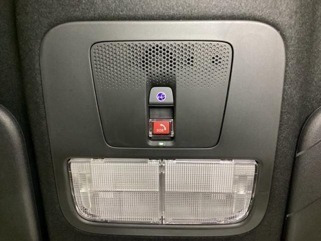 N-BOXジョイ ターボ 当社デモカー 中古スタッドレスタイヤ 前後ドライブレコーダー マルチビューカメラ シートヒーター 両側電動スライドドア サイドエアバッグ カーテンエアバッグ 障害物センサー 純正ナビ ETC2.0(8枚目)