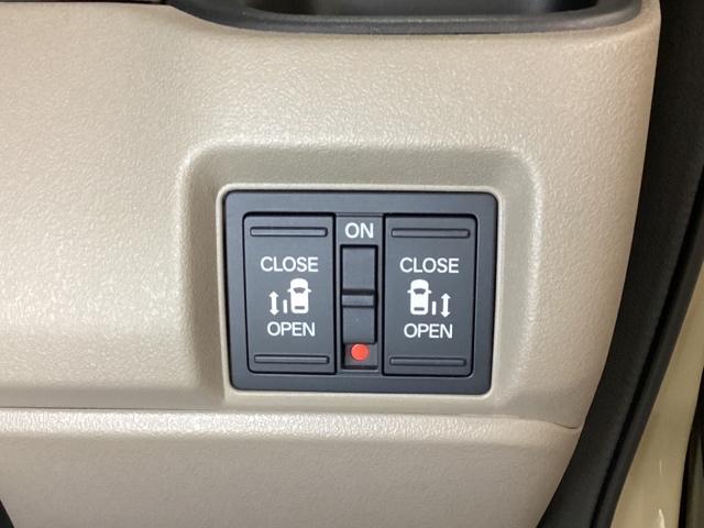 N-BOXジョイ ターボ 当社デモカー 中古スタッドレスタイヤ 前後ドライブレコーダー マルチビューカメラ シートヒーター 両側電動スライドドア サイドエアバッグ カーテンエアバッグ 障害物センサー 純正ナビ ETC2.0(18枚目)