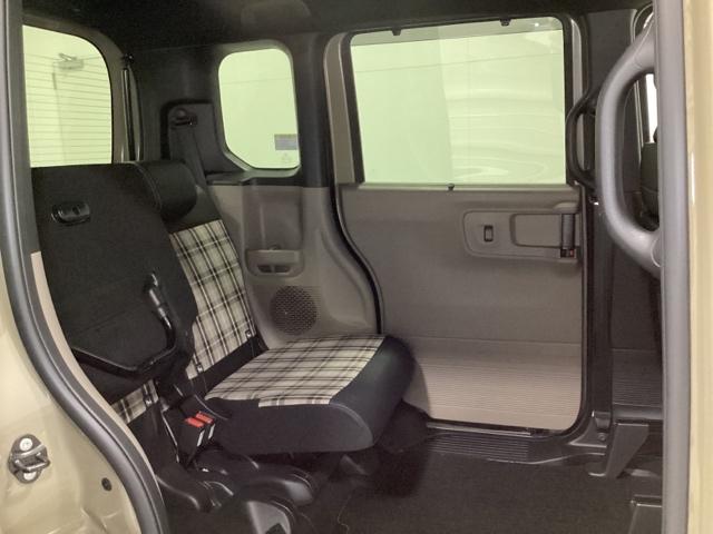 N-BOXジョイ ターボ 当社デモカー 中古スタッドレスタイヤ 前後ドライブレコーダー マルチビューカメラ シートヒーター 両側電動スライドドア サイドエアバッグ カーテンエアバッグ 障害物センサー 純正ナビ ETC2.0(25枚目)
