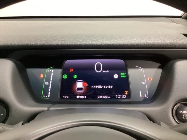 フィット ｅ：ＨＥＶホーム　ワンオーナー　ホンダセンシング　ドラレコ前後　２．０ＥＴＣ　ホンダコネクト対応メモリーナビ　フルセグ　Ｂｌｕｅｔｏｏｔｈ　ＵＳＢ　バックカメラ　障害物センー　オートライト機能付ＬＥＤヘッドライト（14枚目）