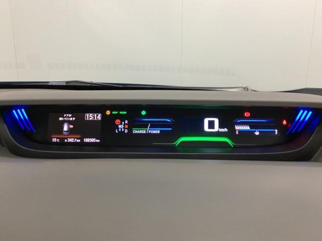 フリードハイブリッド ハイブリッド・Ｇホンダセンシング　２オーナー　６人乗り　純正エンジンスターター　メモリーナビ　フルセグ　Ｂｌｕｅｔｏｏｔｈバックカメラ　ＥＴＣリア席モニター　両側電動スライドドア　シートヒーター　オートライト機能付ＬＥＤヘッド　記録簿（15枚目）