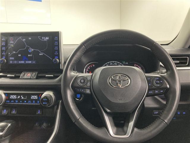 ＲＡＶ４ Ｇ　４ＷＤ　メモリーナビ　ミュージックプレイヤー接続可　バックカメラ　衝突被害軽減システム　ＥＴＣ　ＬＥＤヘッドランプ　ワンオーナー（18枚目）