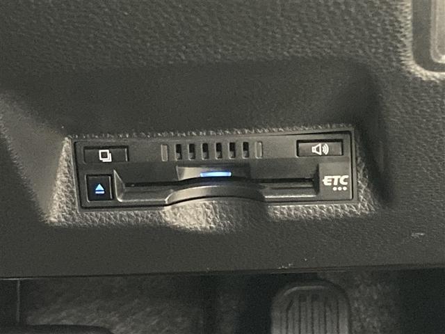 ヤリスクロス Ｚ　４ＷＤ　メモリーナビ　ミュージックプレイヤー接続可　バックカメラ　衝突被害軽減システム　ＥＴＣ　ＬＥＤヘッドランプ（32枚目）