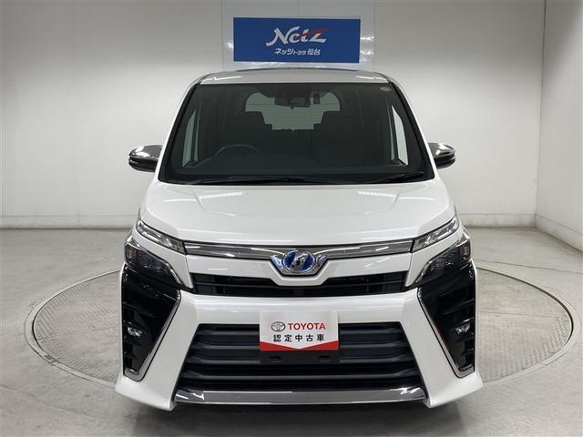 ヴォクシー ハイブリッドZS 煌 フルセグ メモリーナビ DVD再生 ミュージックプレイヤー接続可 後席モニター バックカメラ 衝突被害軽減システム ETC ドラレコ 両側電動スライド LEDヘッドランプ 乗車定員7人 3列シート(11枚目)