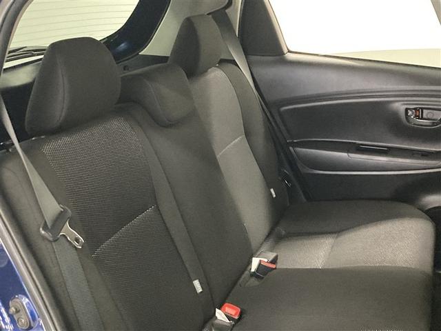 ヴィッツ ハイブリッドＦ　セーフティーエディションＩＩＩ　ワンセグ　メモリーナビ　バックカメラ　衝突被害軽減システム　ＥＴＣ　ＬＥＤヘッドランプ（32枚目）