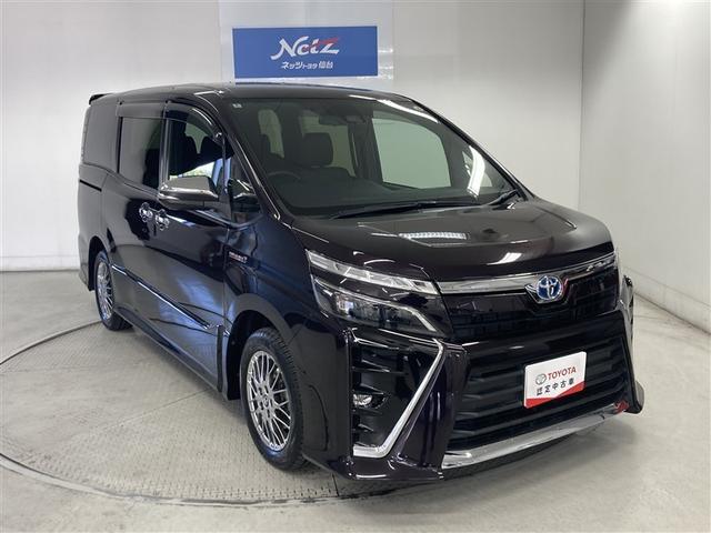 ヴォクシー ハイブリッドＺＳ　煌　フルセグ　メモリーナビ　ＤＶＤ再生　バックカメラ　衝突被害軽減システム　ＥＴＣ　両側電動スライド　ＬＥＤヘッドランプ　乗車定員７人　３列シート　ワンオーナー（10枚目）