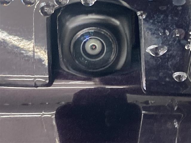 ヴォクシー ハイブリッドＺＳ　煌　フルセグ　メモリーナビ　ＤＶＤ再生　バックカメラ　衝突被害軽減システム　ＥＴＣ　両側電動スライド　ＬＥＤヘッドランプ　乗車定員７人　３列シート　ワンオーナー（23枚目）