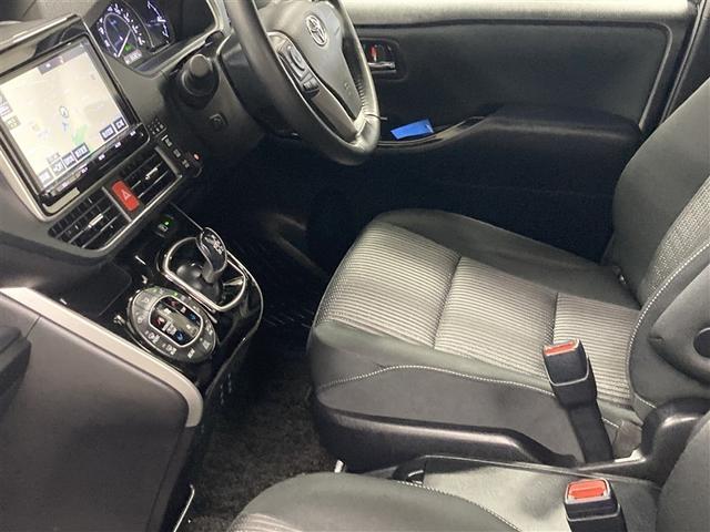 ヴォクシー ハイブリッドＺＳ　煌　フルセグ　メモリーナビ　ＤＶＤ再生　バックカメラ　衝突被害軽減システム　ＥＴＣ　両側電動スライド　ＬＥＤヘッドランプ　乗車定員７人　３列シート　ワンオーナー（36枚目）