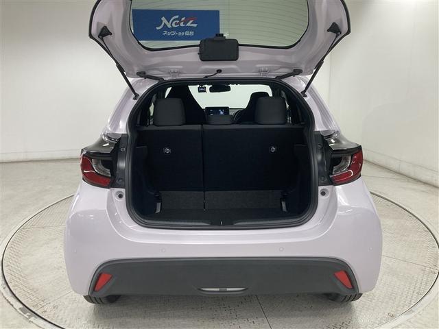 ヤリス Ｘ　ミュージックプレイヤー接続可　バックカメラ　衝突被害軽減システム　ＥＴＣ　ドラレコ（12枚目）