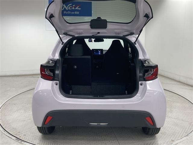 ヤリス Ｘ　ミュージックプレイヤー接続可　バックカメラ　衝突被害軽減システム　ＥＴＣ　ドラレコ（13枚目）