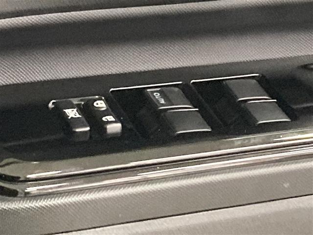 アクア Sスタイルブラック フルセグ メモリーナビ DVD再生 バックカメラ 衝突被害軽減システム ETC(32枚目)