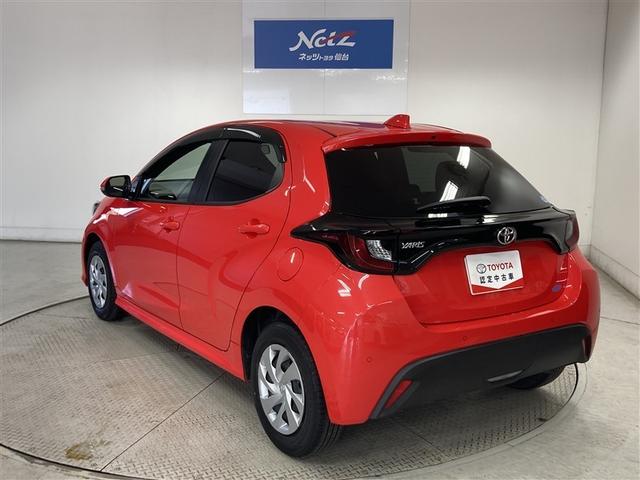 ヤリス Ｘ　ミュージックプレイヤー接続可　衝突被害軽減システム　ワンオーナー（5枚目）