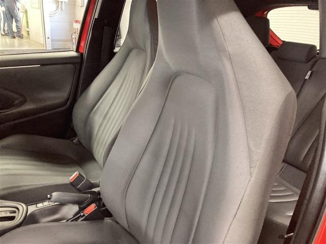 ヤリス Ｘ　ミュージックプレイヤー接続可　衝突被害軽減システム　ワンオーナー（33枚目）