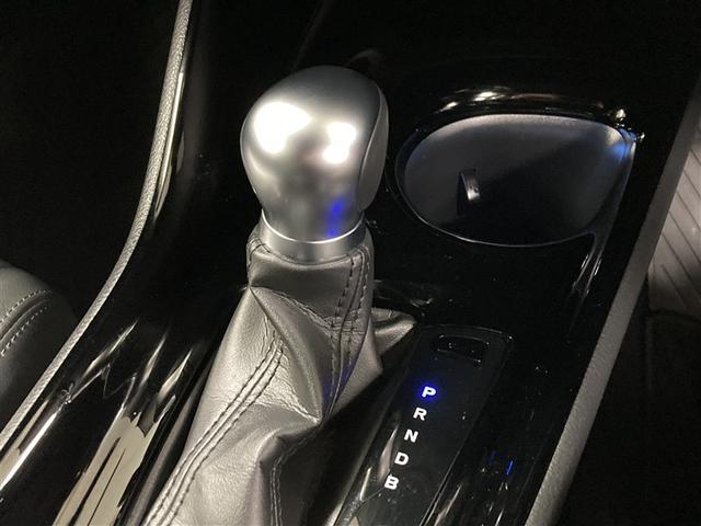 �V�t�g���o�[�͈����₷���A��ɂȂ��ތ`��B���L�΂��΃��o�[�Ɏ��R�ɓ͂����傤�ǂ����ʒu�ɔz�u����Ă��܂��B