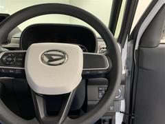 ハンドルは軽やかに回り、気持ちよく運転が出来ます♪ 5