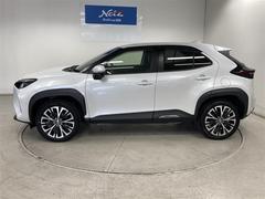 優れた走行性能に加え、様々なライフスタイルに合った使い方を可能にするＳＵＶ♪ 7