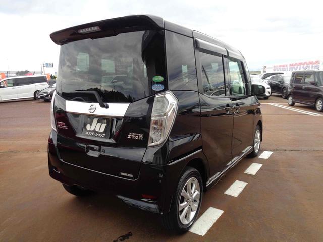 デイズルークス ハイウェイスター　Ｘ　４ＷＤ　全周囲カメラ　両側スライド・片側電動　ナビ　衝突被害軽減システム　オートマチックハイビーム　オートライト　ＬＥＤヘッドランプ　スマートキー　アイドリングストップ　シートヒーター　ベンチシート（5枚目）