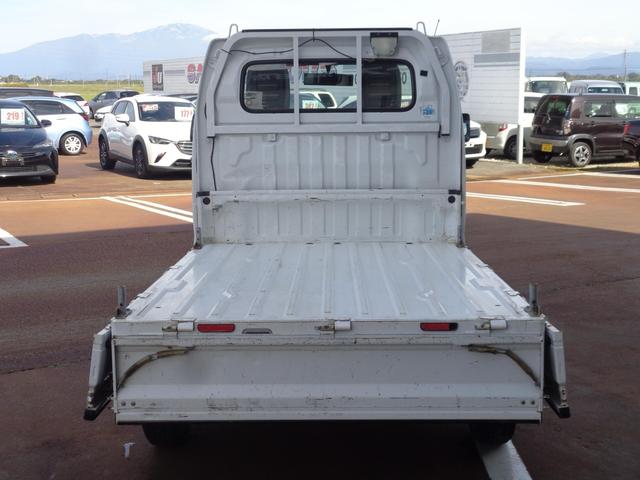 キャリイトラック KCエアコン・パワステ フルタイム4WD エアコン パワステ CDオーディオ 三方開 軽トラック(7枚目)