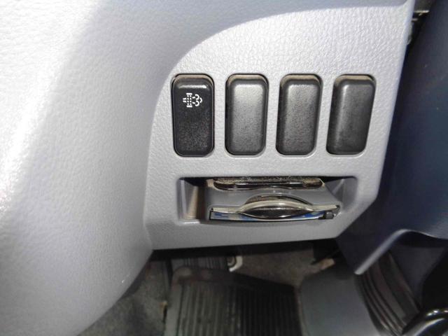 キャンター 全低床　ＤＸ　ＡＴ　後輪ダブル　ＥＴＣ　エアコン　パワーウィンドウ　運転席エアバッグ（16枚目）