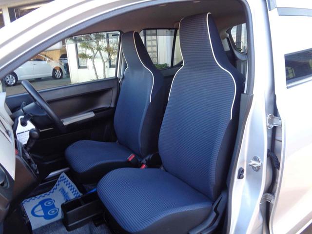 アルト Ｓ　ＥＴＣ　バックカメラ　ナビ　クリアランスソナー　レーンアシスト　衝突被害軽減システム　オートライト　アイドリングストップ　電動格納ミラー　シートヒーター　ＣＶＴ　ＥＳＣ　Ｂｌｕｅｔｏｏｔｈ　エアコン（9枚目）