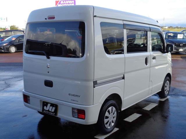 エブリイ ジョイン　両側スライドドア　クリアランスソナー　レーンアシスト　衝突被害軽減システム　オートライト　電動格納ミラー　ＭＴ　ＥＳＣ　ＣＤ　エアコン　パワーウィンドウ（5枚目）