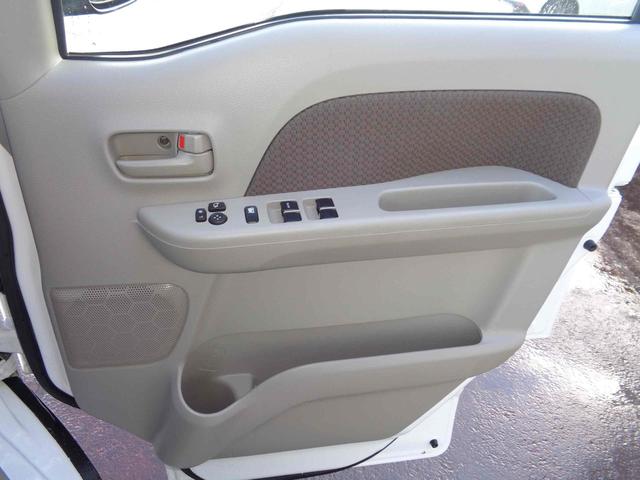 エブリイ ジョイン　両側スライドドア　クリアランスソナー　レーンアシスト　衝突被害軽減システム　オートライト　電動格納ミラー　ＭＴ　ＥＳＣ　ＣＤ　エアコン　パワーウィンドウ（18枚目）