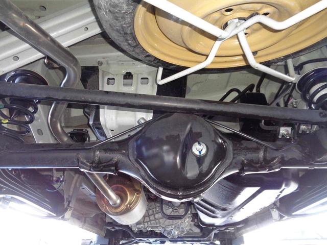 エブリイ ジョイン　両側スライドドア　クリアランスソナー　レーンアシスト　衝突被害軽減システム　オートライト　電動格納ミラー　ＭＴ　ＥＳＣ　ＣＤ　エアコン　パワーウィンドウ（20枚目）