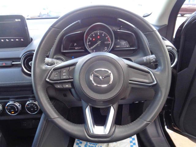 ハンドルの状態が悪いと運転に集中できませんよね。こちらの車、お気軽にお問い合わせください。