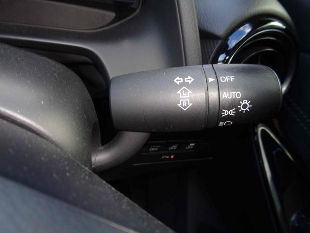 オートライトは、付け忘れや消し忘れを防ぐことができます。高速道路などのトンネルなどにも役立ちます。