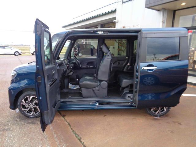 タント カスタムＸ　ＥＴＣ　両側電動スライドドア　ナビ　クリアランスソナー　衝突被害軽減システム　オートライト　スマートキー　アイドリングストップ　電動格納ミラー　シートヒーター　ベンチシート　ＣＶＴ　ＥＳＣ　ＣＤ（12枚目）